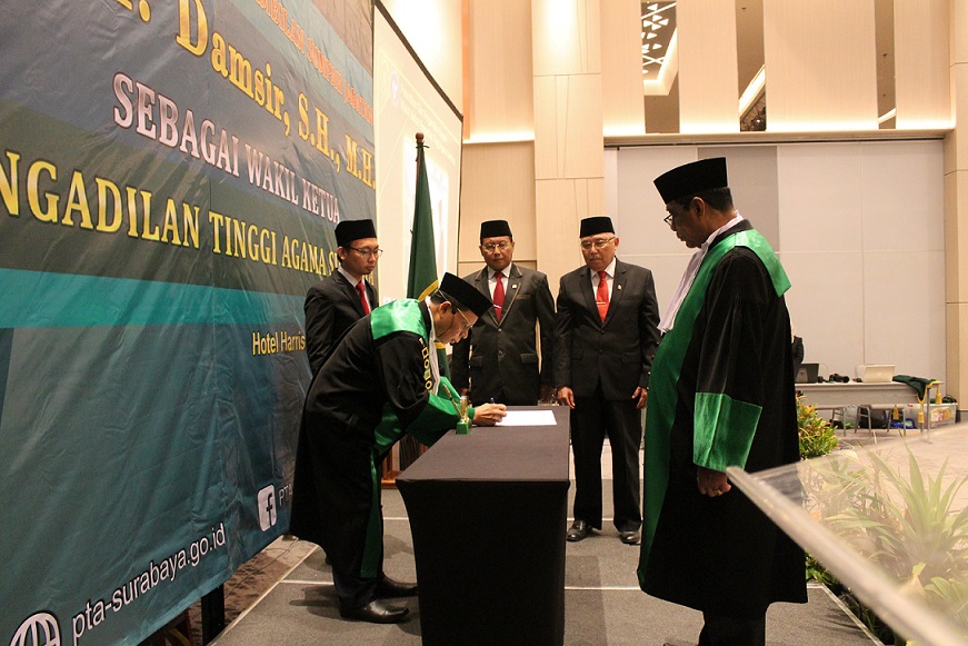 Pelantikan_Waka_PTA_SBy_3