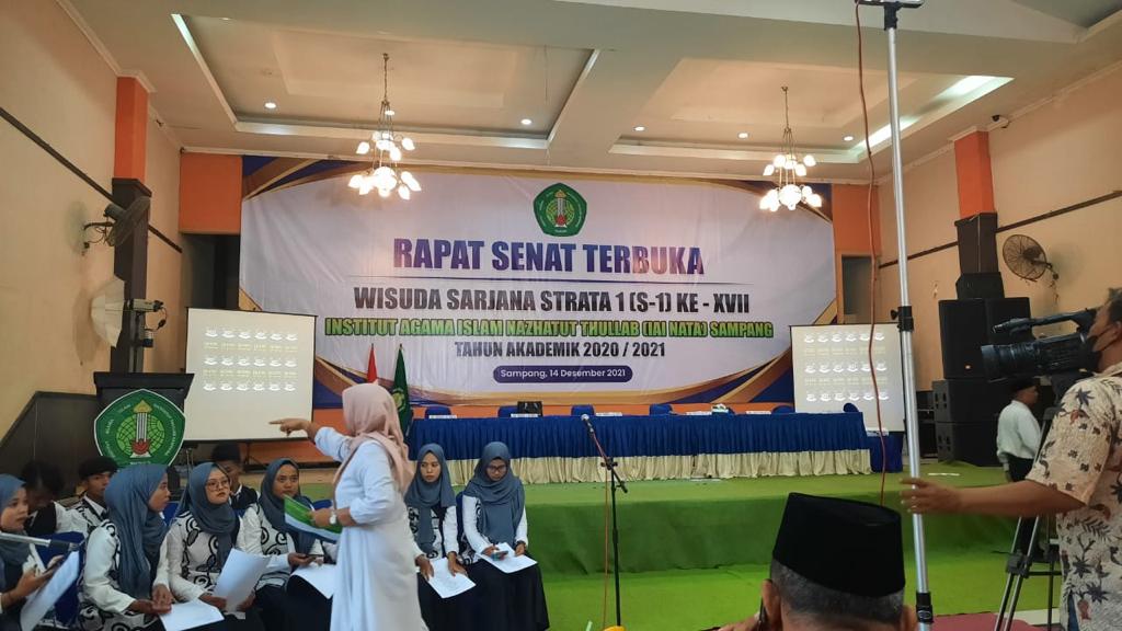 Wisuda_3