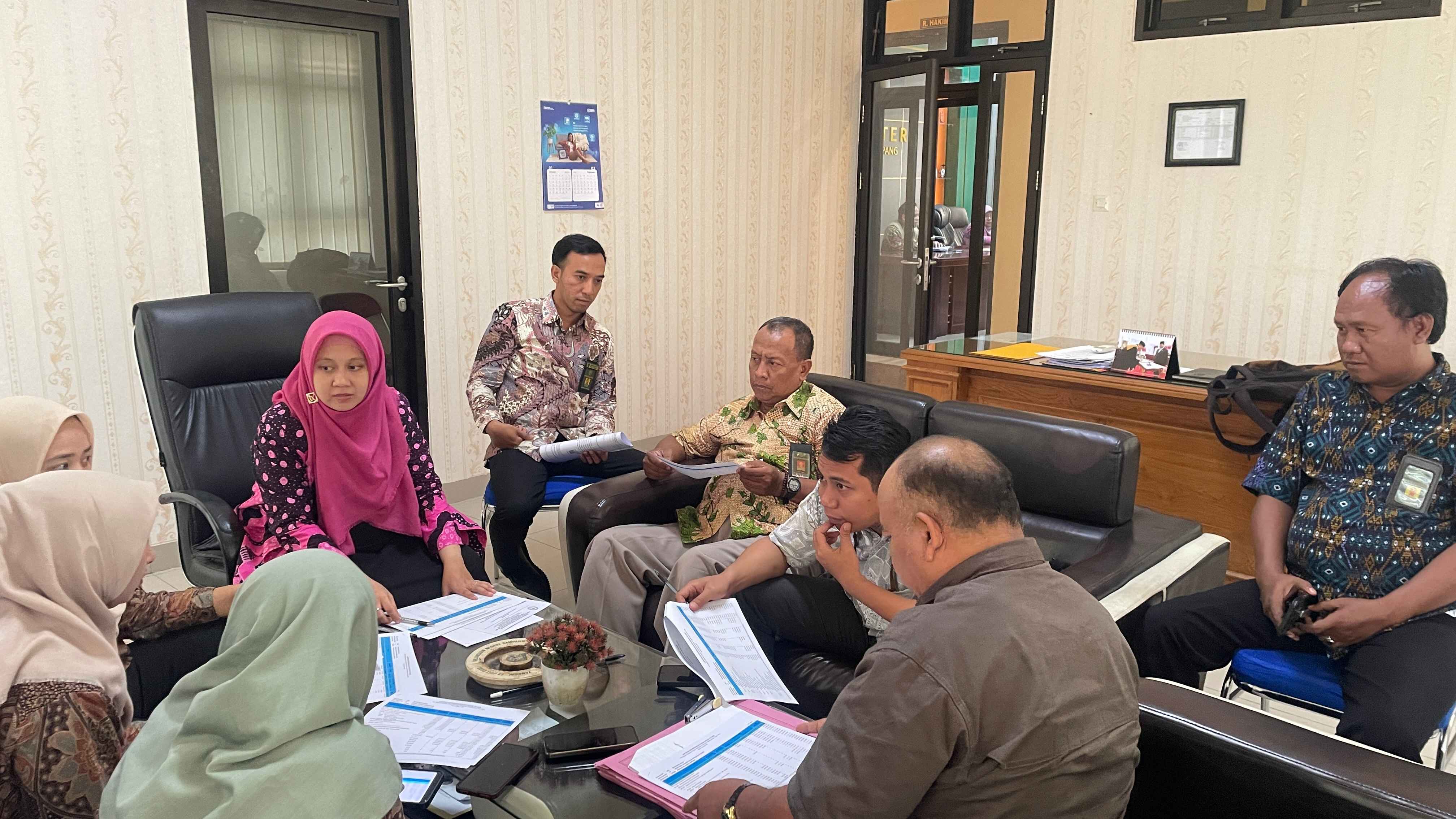 KESEKRETARIATAN2002 2